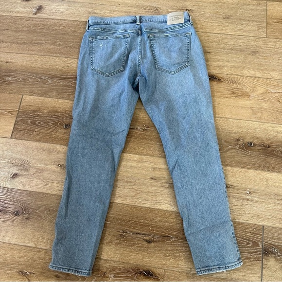 Abercrombie & Fitch Men’s Slim Taper Stretch Distressed Denim Jeans Sz 32 GUC - Picture 9 of 9